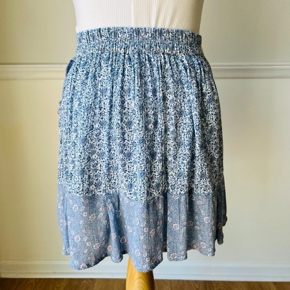Sim & Sam Floral Ruffles White and Blue Mini Cottagecore Skirt - Size Medium
